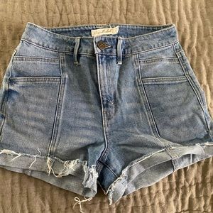 High waisted cuffed denim shorts